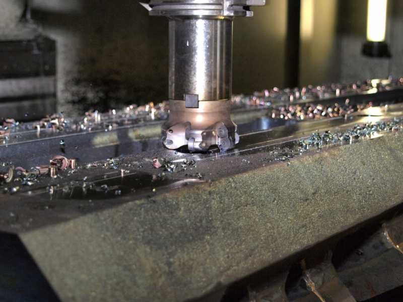 CNC-Dichtungsschneiden aus technischen Platten – Dichtungshersteller Slowenien | Tesnil Trzin