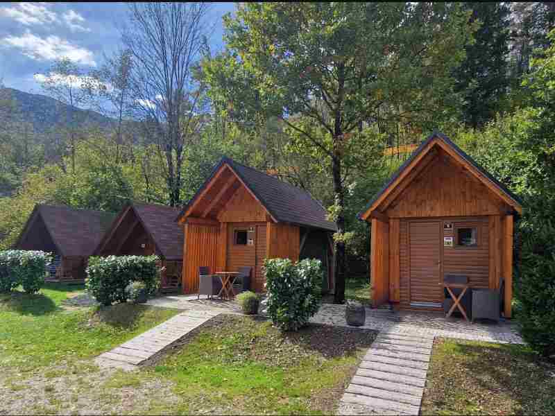 Camping Bovec Slovenië aan de Soča – Kamp Liza Glamping & Raften